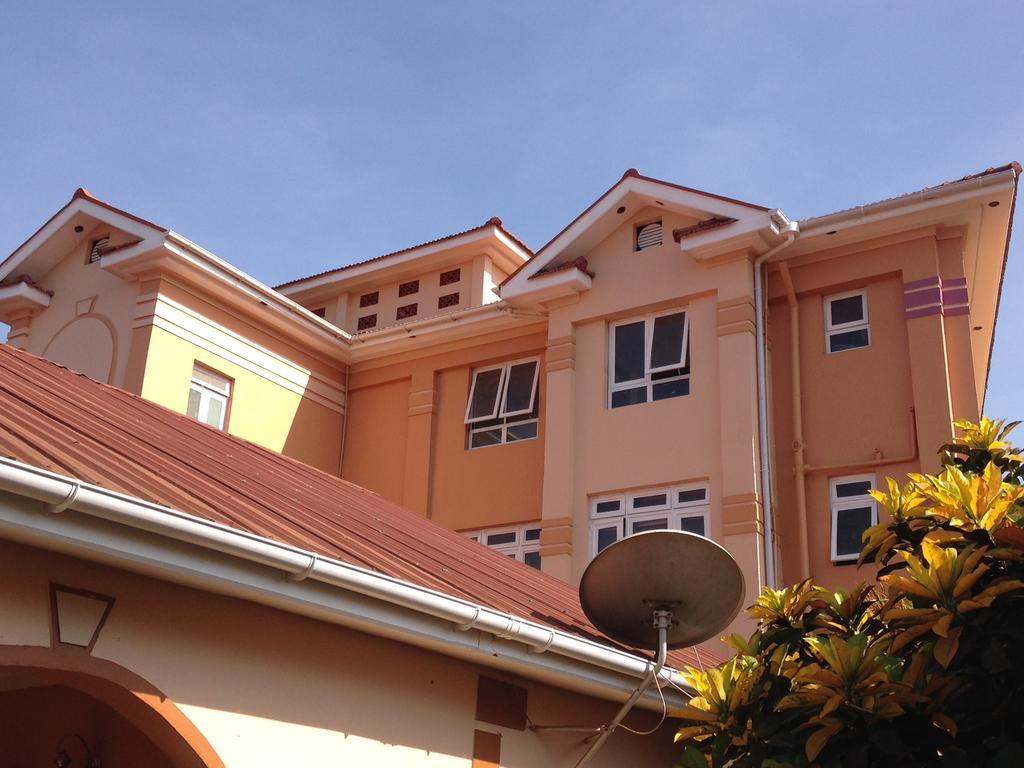 J Residence Motel 恩德培 外观 照片